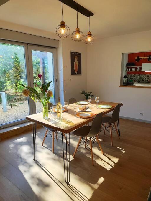 Campagne-Jolie Maison Avec Jardin- Proche Dole Chevigny  المظهر الخارجي الصورة
